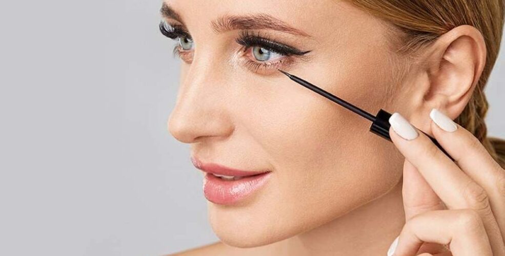خط چشم حرفه‌ای