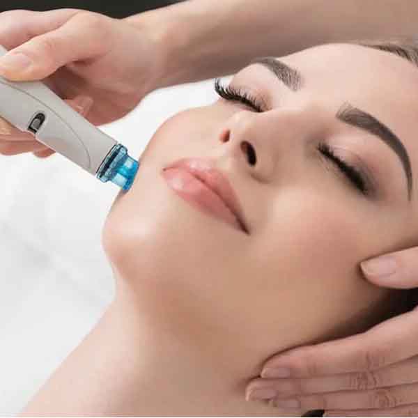 آموزش پاکسازی پوست مجتمع فنی تهران