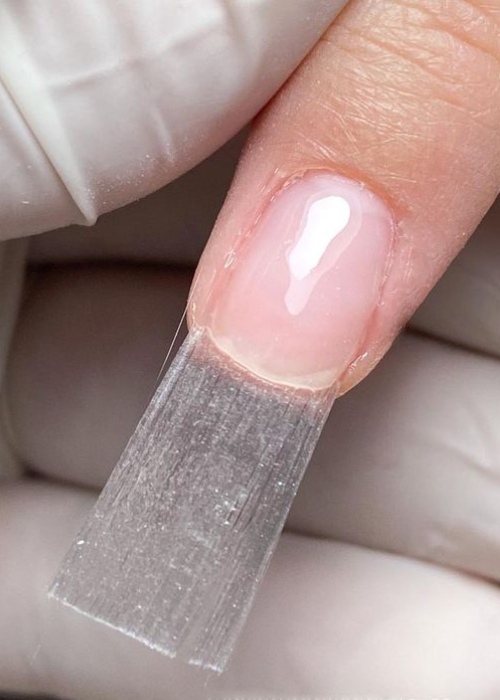 کاشت ناخن با فویل